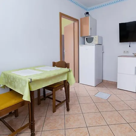 With Parking Space Rab - 14120 Palit