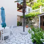 Appartamento With Parking Space Rab - 14120 Palit