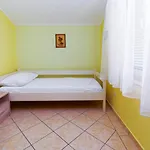 Apartment With Parking Space Rab - 14120 *