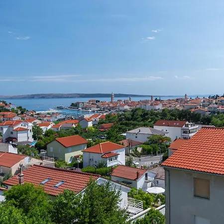 With Parking Space Rab - 14120 Apartment *