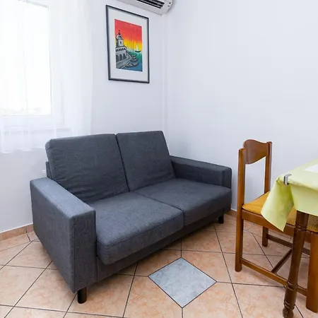 With A Parking Space Rab - 14120 Apartment Palit
