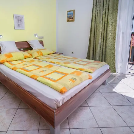 With Parking Space Rab - 14120 *