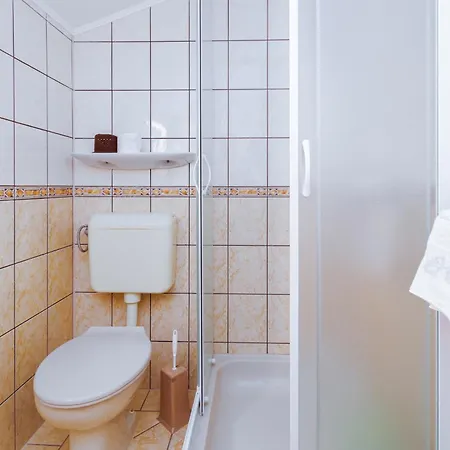 With Parking Space Rab - 14120 Apartment *