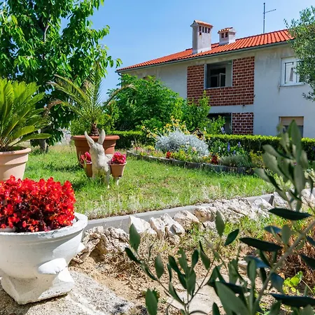 With Parking Space Rab - 14120