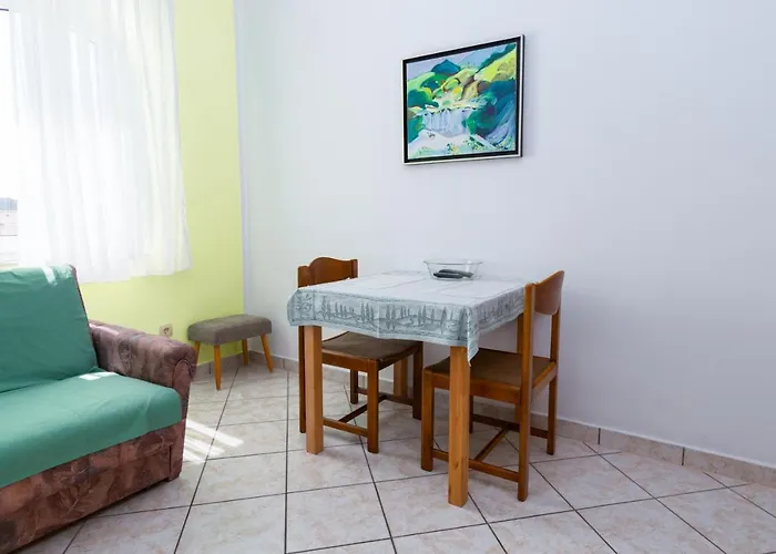 Apartmán With Parking Space Rab - 14120 New Translation